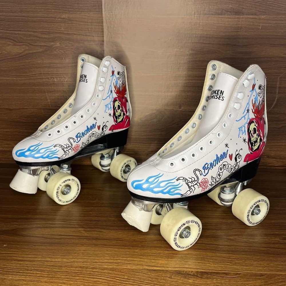 Broken Promised Roller Skates Womens Scorpion Skull Snake 7 graphic tattoo punk